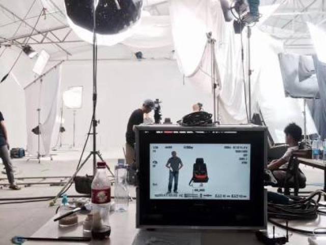 傻哥的逆袭 视频缩略图