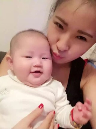 依兰爱情故事 视频缩略图