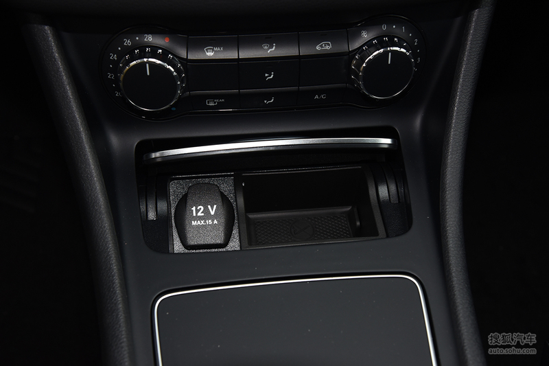 偷来的人生 视频海报