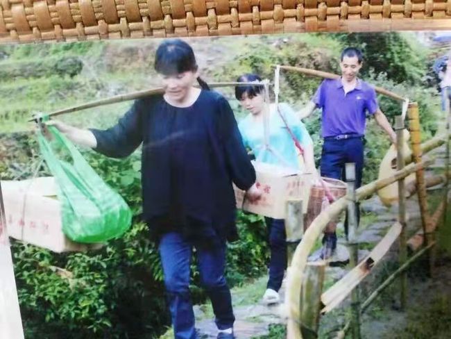 何处是我朋友的家 视频缩略图