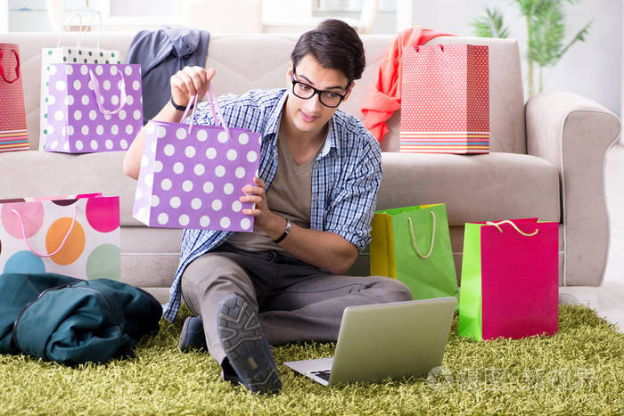 伴我同行 视频缩略图