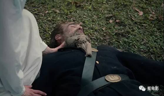 依然爱情服务生 视频海报