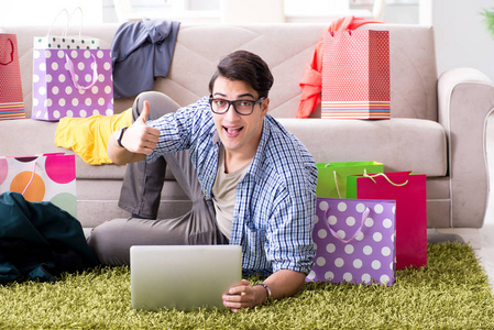 侨女日记 视频缩略图