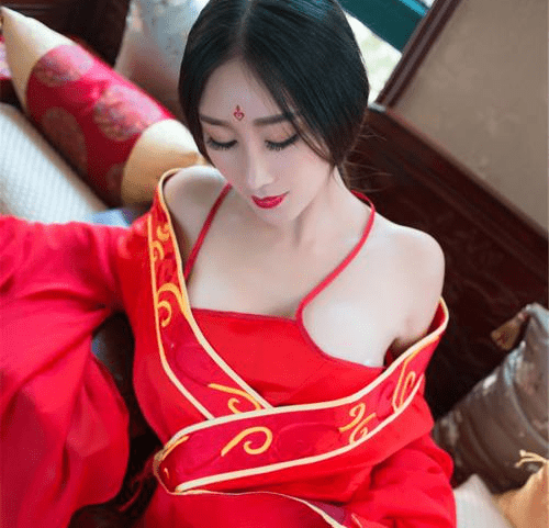 兄弟会 视频缩略图