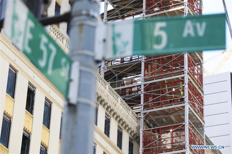 外星幻想曲 视频缩略图