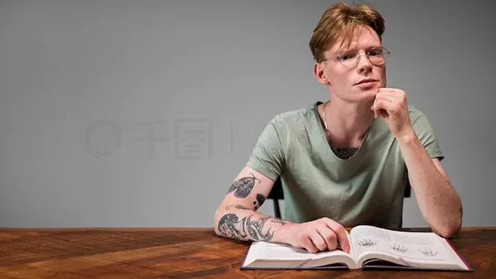 发丘陵冢 视频海报