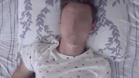 僵尸参将 视频缩略图