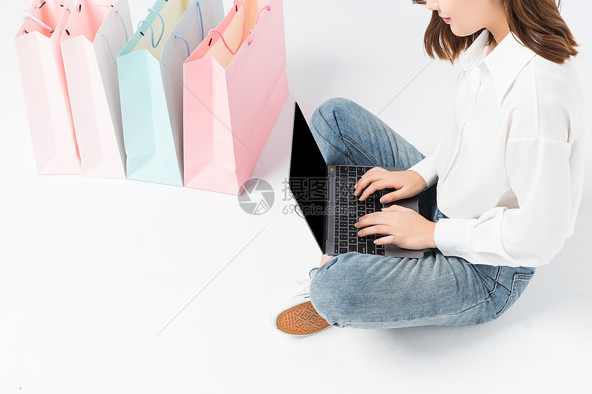 凯萨里 视频缩略图