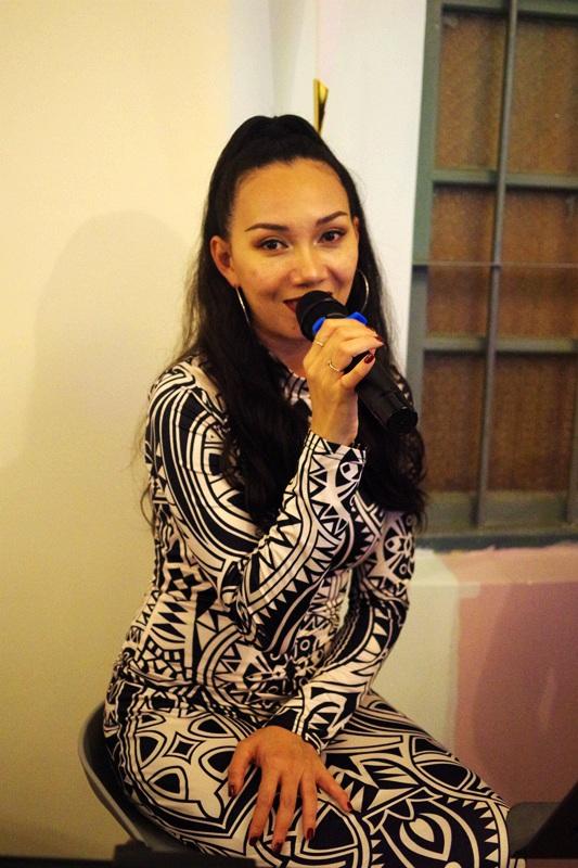 伊斯坦布尔红 视频缩略图