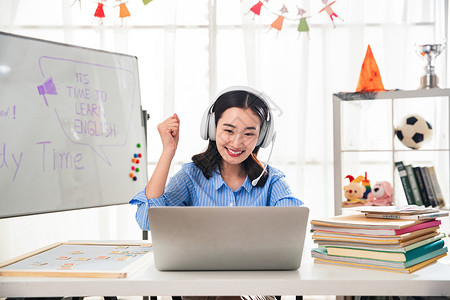 任务迷走72小时 视频缩略图