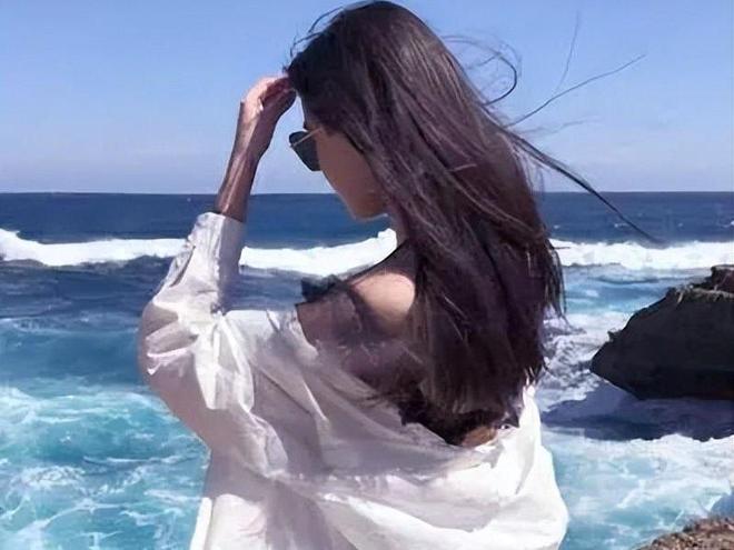 同学麦娜丝 视频海报