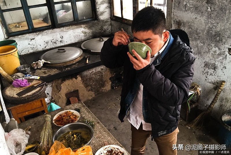 佐罗 视频缩略图