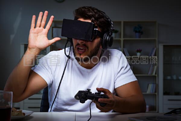 伽马3号 宇宙大作战 视频海报