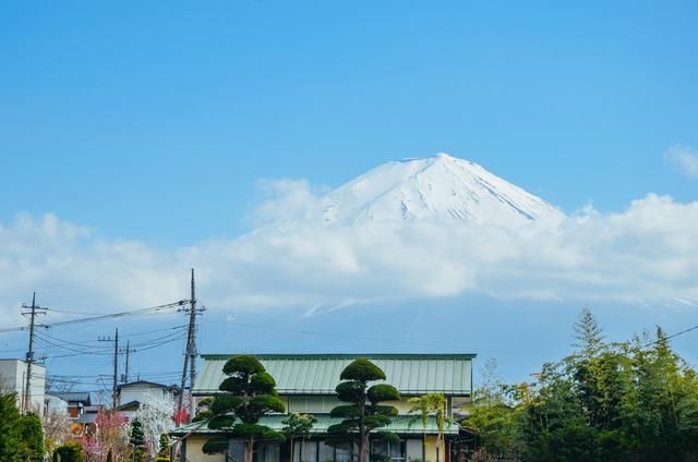 值得怀念的青春 视频缩略图