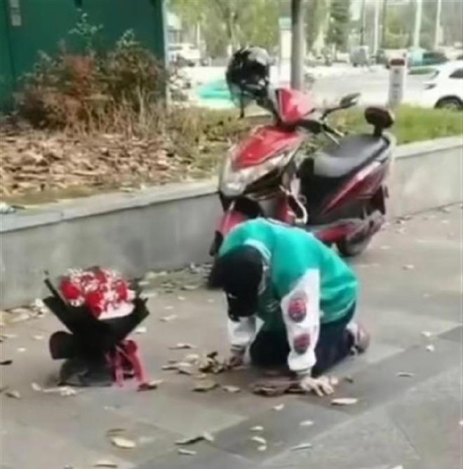 复生 视频缩略图