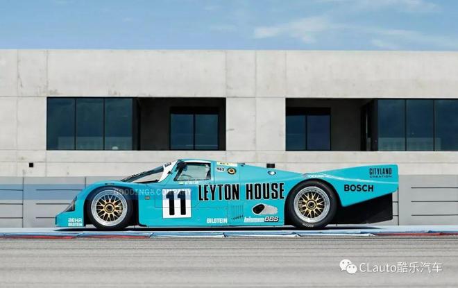 圣诞家族 视频缩略图