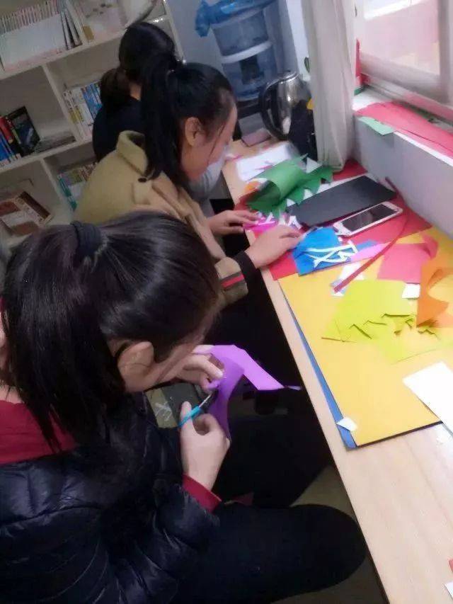 商界 视频缩略图