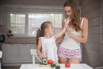 地狱男爵2：黄金军团 视频缩略图