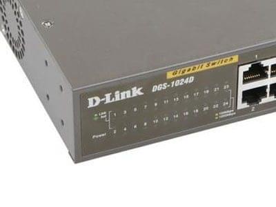 假装热情 视频主图