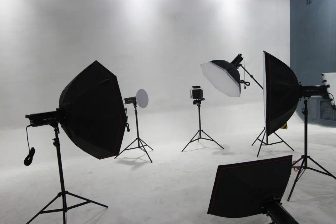 侏罗纪世界3 视频海报