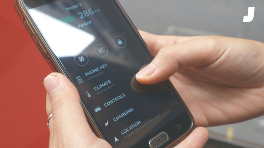 变相怪杰 视频缩略图