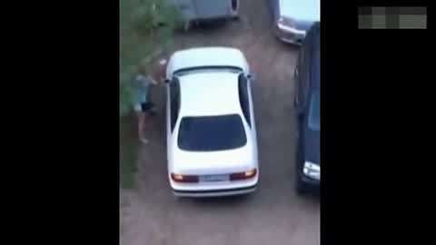 优越 视频缩略图