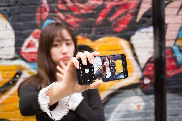 伤心小号曲 视频主图