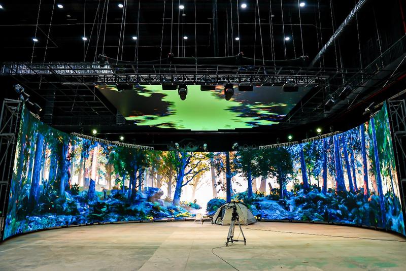 圣诞精灵 视频缩略图