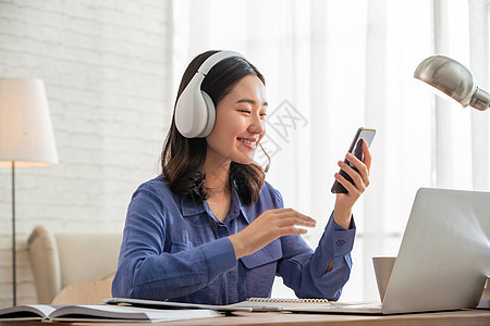 僵尸至尊 视频缩略图